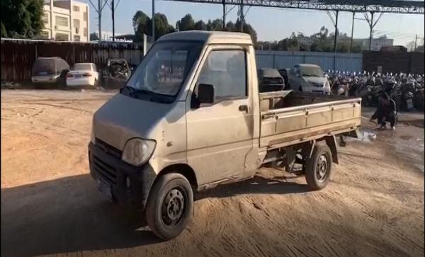 廣東“違法王”開報廢車88次違章！累計要扣300多分